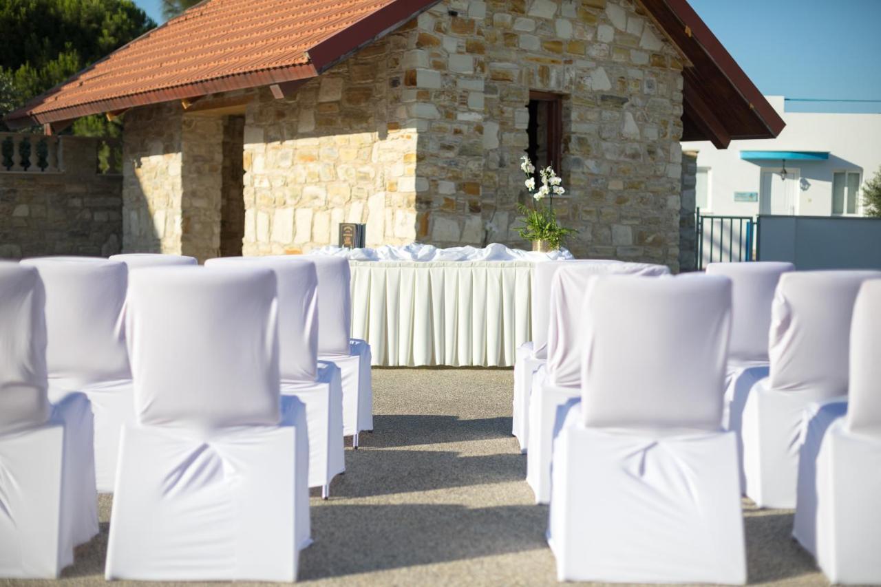 The Quality Lodge - Self Check-In Вороклини Экстерьер фото